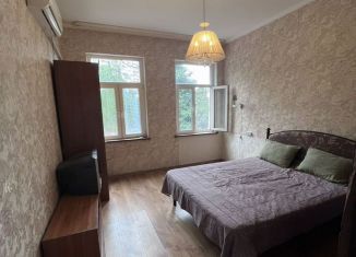 Сдается однокомнатная квартира, 40 м2, Сочи, Шоссейная улица, 3Ж