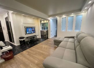 Двухкомнатная квартира на продажу, 48 м2, Сочи, улица Роз, 50