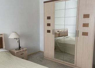 Сдам в аренду 3-ком. квартиру, 77 м2, Горно-Алтайск, улица Эркемена Палкина, 11