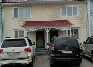 Продается трехкомнатная квартира, 89.2 м2, Камчатский край, Берёзовая улица, 45