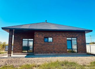 Продам дом, 103 м2, село Калинино, улица Высоцкого