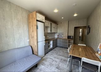 Сдаю 1-комнатную квартиру, 37.2 м2, деревня Афонино, Академическая улица, 12