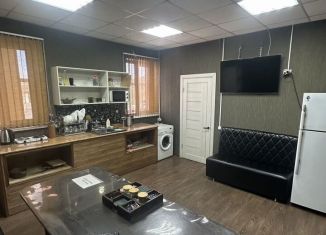 Сдаю в аренду комнату, 12 м2, Елизово, Магистральная улица, 66