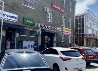 Продажа помещения свободного назначения, 29 м2, Майкоп, улица Чкалова, 71А