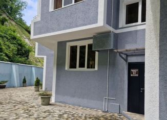 Продается 1-комнатная квартира, 40.6 м2, Туапсе, улица Калараша, 80к3