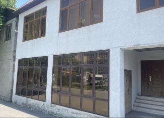 Сдаю в аренду помещение свободного назначения, 79 м2, Грозный, Нефтепроводная улица, 78, Байсангуровский район