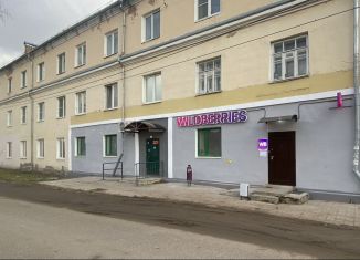 Продам торговую площадь, 74.8 м2, Гаврилов-Ям, улица Патова, 12