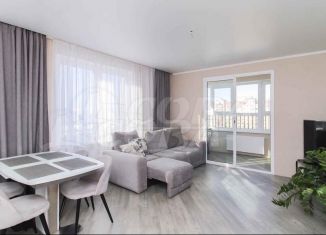 Продаю трехкомнатную квартиру, 70 м2, Тюмень, улица Монтажников, 57, ЖК Видный