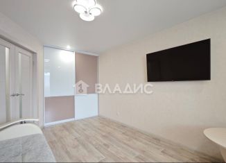Продам 1-ком. квартиру, 30.6 м2, село Чигири, 1-я Тепличная улица, 26