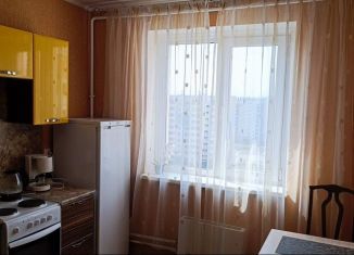 Сдам однокомнатную квартиру, 40.2 м2, Магнитогорск, улица Жукова, 19