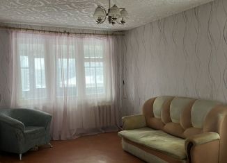 Сдается в аренду 2-комнатная квартира, 43 м2, Смоленск, улица Щорса, 10