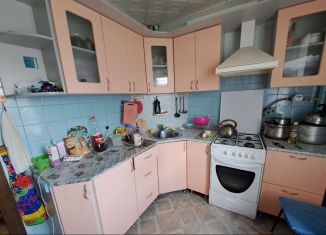 Продаю 2-комнатную квартиру, 47.7 м2, Кумертау, улица Салавата, 6