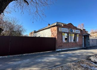 Продам торговую площадь, 46.9 м2, Ирбит, Пролетарская улица, 3