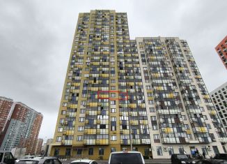 Продается 2-ком. квартира, 51 м2, Москва, улица Вертолётчиков, 2, метро Некрасовка