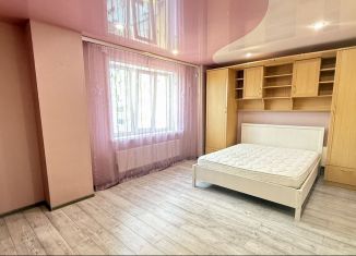 Продаю 2-ком. квартиру, 71 м2, Воронеж, переулок Здоровья, 90/3, ЖК Классик