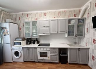 Двухкомнатная квартира на продажу, 68.5 м2, Астрахань, Зелёная улица, 1к4, ЖК Зеленая-1