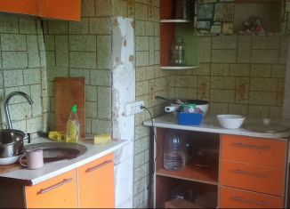 Сдаю 3-ком. квартиру, 55 м2, Новоалтайск, Дорожная улица, 14