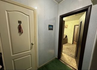 Продам 2-ком. квартиру, 38 м2, Павлово, Советская улица, 56