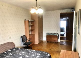 Сдам в аренду 1-комнатную квартиру, 36 м2, Карелия, Лесной проспект, 33