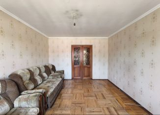 Продается 3-комнатная квартира, 60 м2, посёлок городского типа Энем, улица Седина, 44