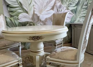 Продается 2-ком. квартира, 100 м2, Махачкала, улица Тулпара Мусалаева, 16, ЖК Лазурный Берег