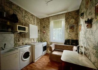 Продам 1-комнатную квартиру, 27.1 м2, посёлок городского типа Петра Дубрава, Физкультурная улица, 2А