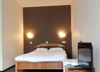 Сдаю в аренду комнату, 15 м2, Сочи, улица Просвещения, 74/1, микрорайон Центральный