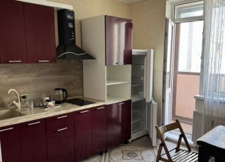 Продам однокомнатную квартиру, 30 м2, Мурино, Петровский бульвар, 12к2, ЖК Краски Лета