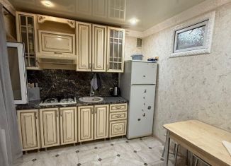 Аренда 2-комнатной квартиры, 45 м2, Грозный, проспект Ахмат-Хаджи Абдулхамидовича Кадырова, 121