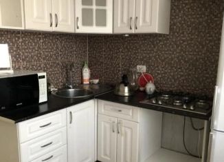 1-комнатная квартира в аренду, 34 м2, Чувашия, улица Космонавта Андрияна Григорьевича Николаева, 27к1