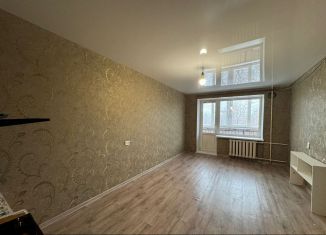 Сдам в аренду 1-ком. квартиру, 31.5 м2, Магнитогорск, проспект Карла Маркса, 128