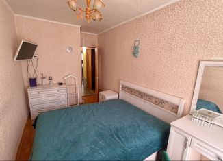 Продаю 3-комнатную квартиру, 60 м2, Сочи, Садовая улица, 75, микрорайон Черемушки