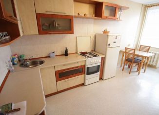 Сдам в аренду однокомнатную квартиру, 45 м2, Калининград, улица Белинского, 61А, ЖК Восток