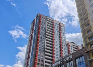 Продам 2-ком. квартиру, 79 м2, Екатеринбург, улица Викулова, 24, Верх-Исетский район