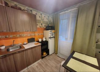 Продается 1-комнатная квартира, 32.5 м2, Нижний Тагил, улица Грибоедова, 1А
