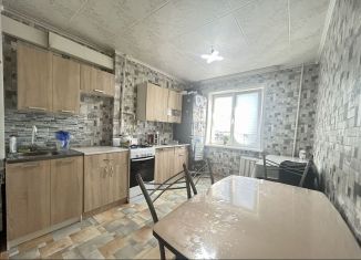 Продаю однокомнатную квартиру, 33 м2, Туймазы, улица 70 лет Октября, 11