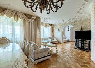 Продается 4-комнатная квартира, 219 м2, Москва, улица Красная Пресня, 7, ЦАО
