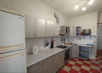 Продам 1-ком. квартиру, 37.4 м2, Озёрск, проспект Карла Маркса, 24