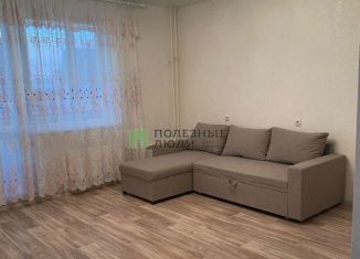 Сдаю 1-комнатную квартиру, 35.9 м2, Курганская область, 7-й микрорайон, 28