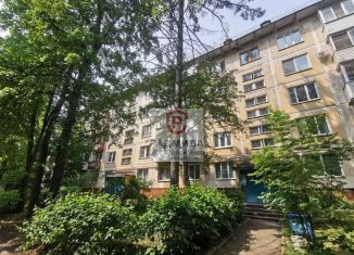 Продаю 3-ком. квартиру, 55.2 м2, Сергиев Посад, улица Мира, 6