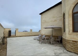 Сдам дом, 200 м2, Махачкала, Кировский внутригородской район, микрорайон Караман-6, 2