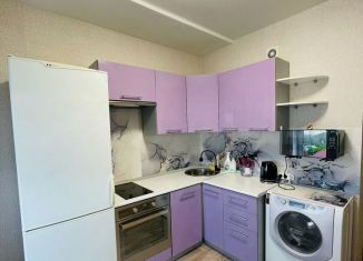 2-ком. квартира в аренду, 42.8 м2, Мыски, 18-й квартал, 18
