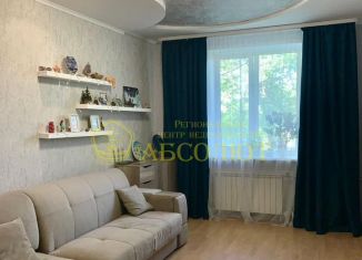 Продам 2-ком. квартиру, 52 м2, Ревда, Спортивная улица, 19