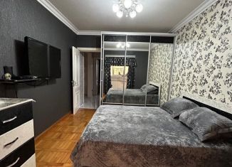 Продажа 3-ком. квартиры, 72 м2, Нальчик, улица Калинина, 250А, район Александровка