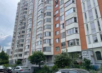 Продам 1-ком. квартиру, 38 м2, Москва, Ярцевская улица, 28, ЗАО