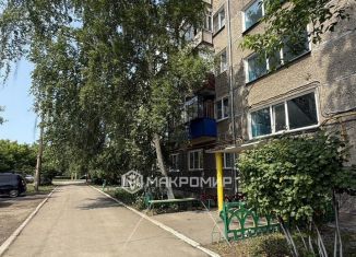 Продам 2-ком. квартиру, 36 м2, Троицк, улица имени Т.Д. Дерибаса, 20А