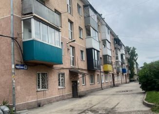 Продажа 2-комнатной квартиры, 43 м2, Белово, Советская улица, 13