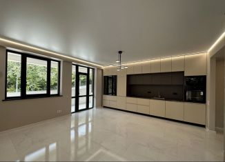 Продажа двухкомнатной квартиры, 102 м2, посёлок городского типа Виноградное, улица Красина, 1В