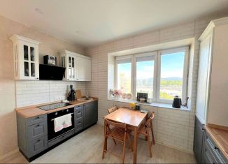 Продажа 2-ком. квартиры, 65.6 м2, Красноярский край, Норильская улица, 4Г