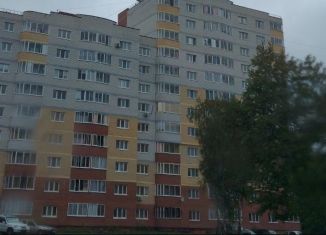 Сдаю однокомнатную квартиру, 38 м2, Тобольск, микрорайон 3Б, 19Б